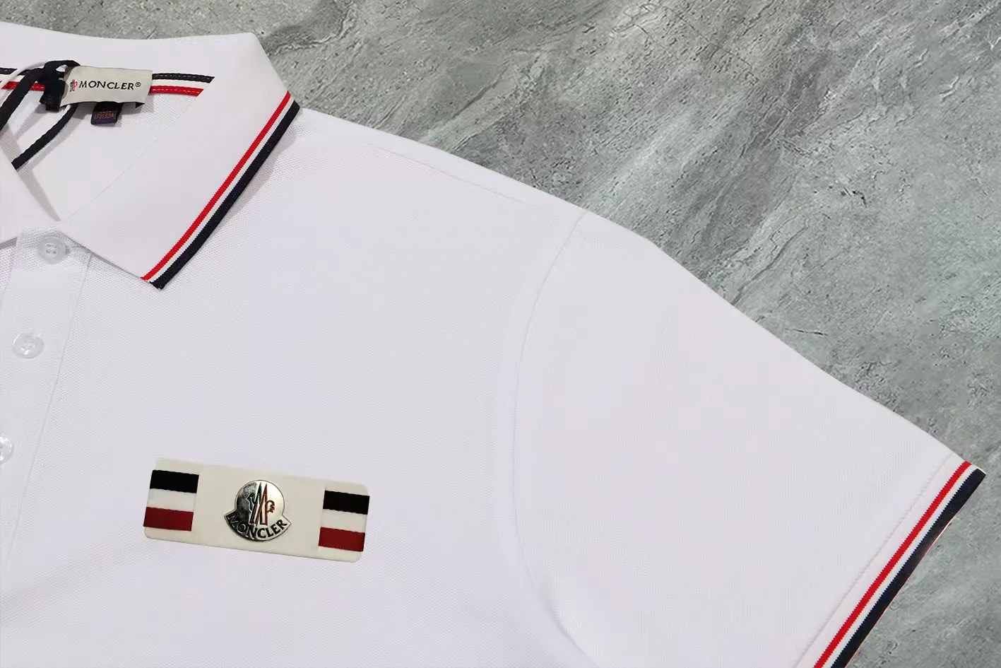 MONCLER~ 2026 New Arrival Quality POLO ， Breathable ， ， ， Quality。 ！ ， ！ LOGO Quality ：Black，White，Gray，Royal Blue Sizes：M~L~XL~2XL~3XL